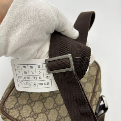 Gucci GG Supreme Crossbody Shoulder Bag gu8813ge