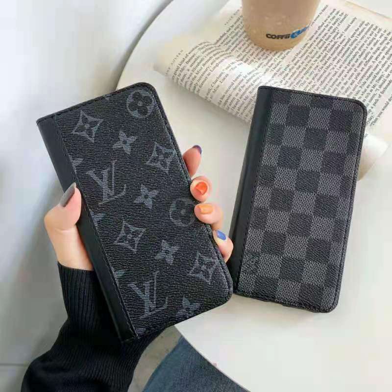 LV iPhone Wallet Case&nbsp;Accent Color Edge