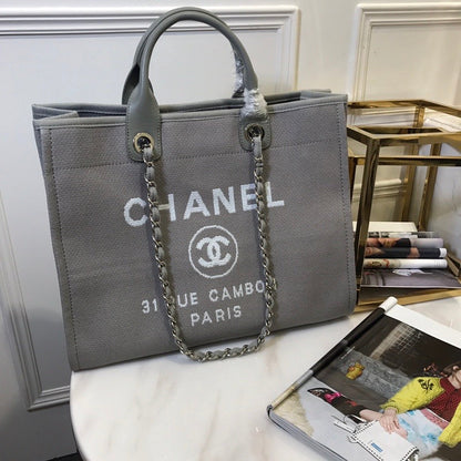 Chanel Luxury Handbag Style 552