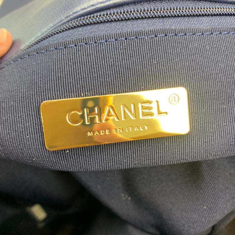 Chanel Luxury Handbag Style 583