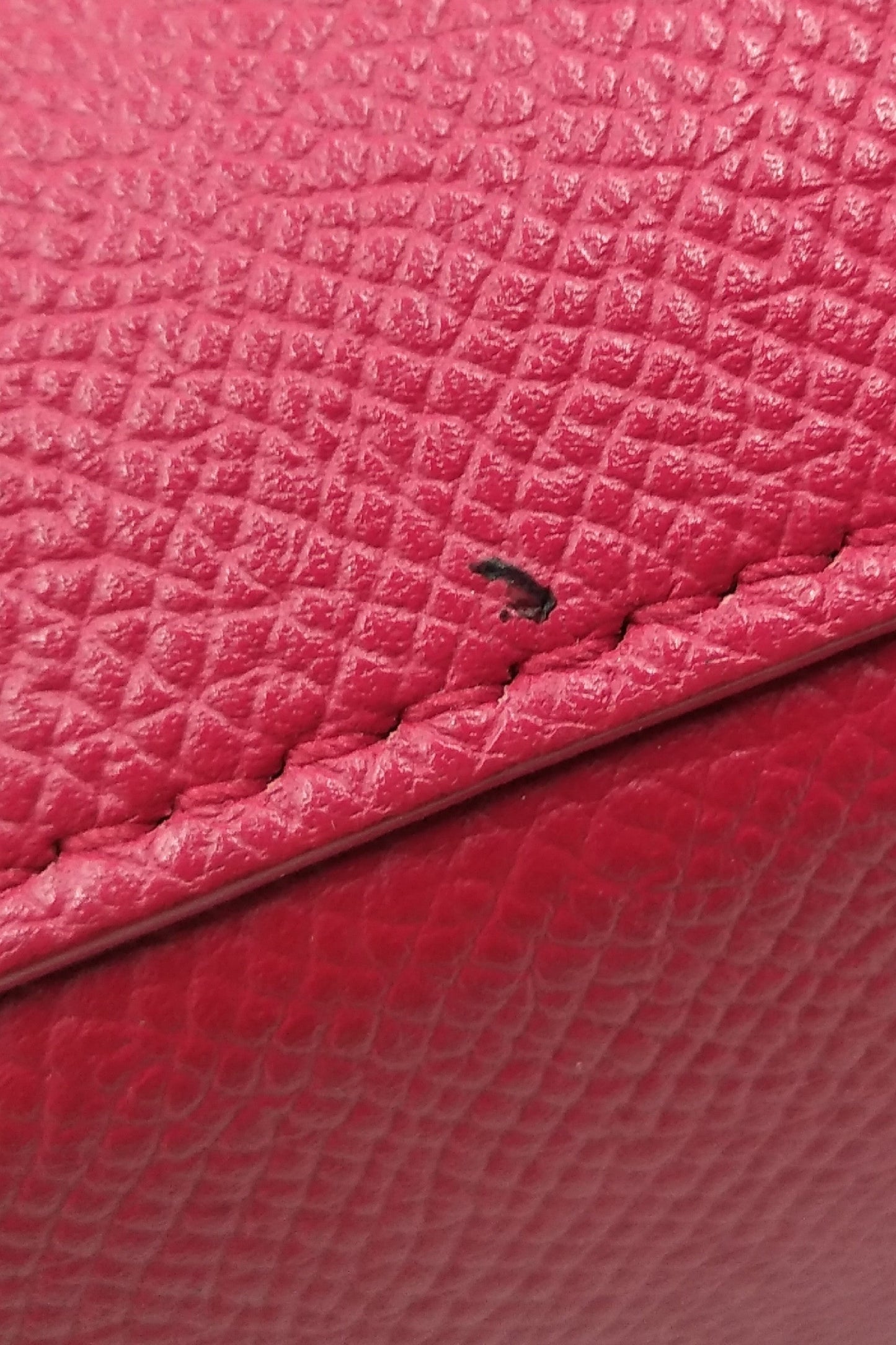 Logo Ville Camera Crossbody Bag Red