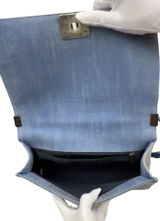 Boy crossbody bag Chanel Blue in Denim - Jeans B24-58 B24-85