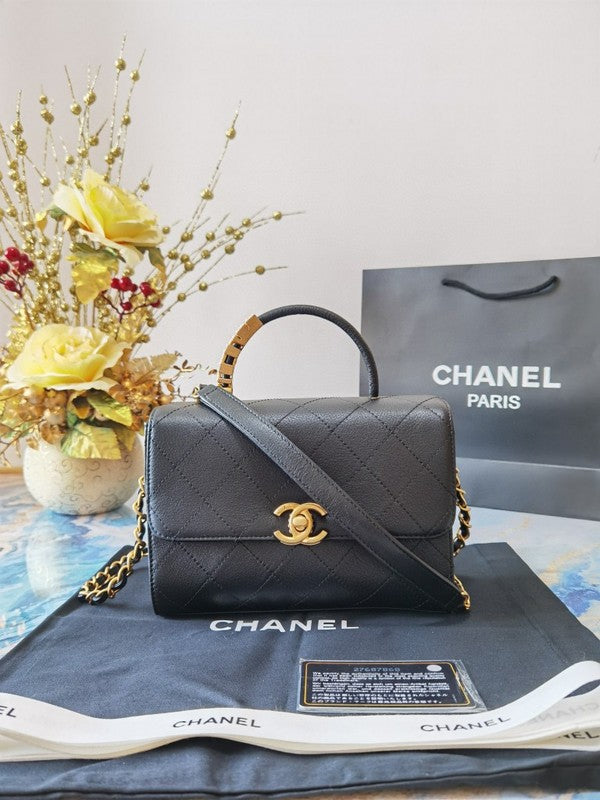 Chanel Luxury Handbag Style 635