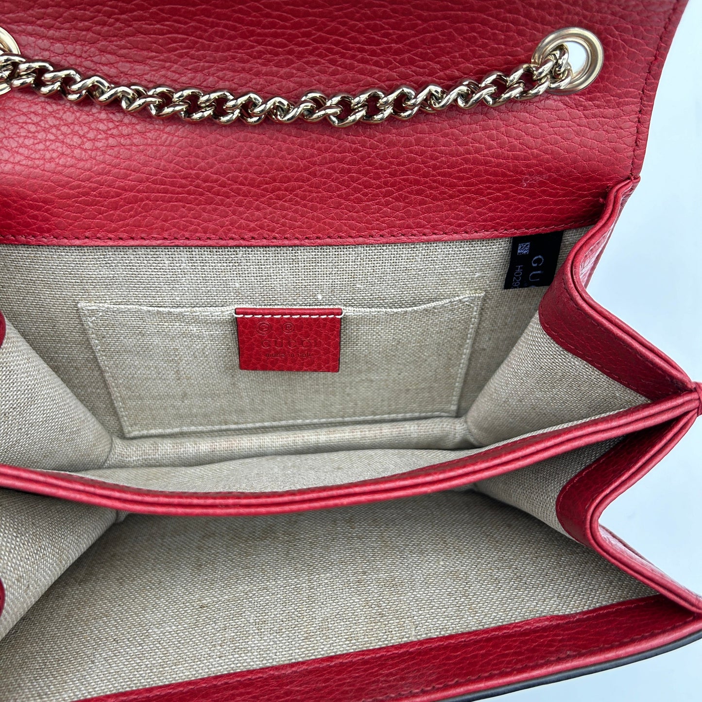 Gucci Interlocking Red Small Crossbody Chain Bag