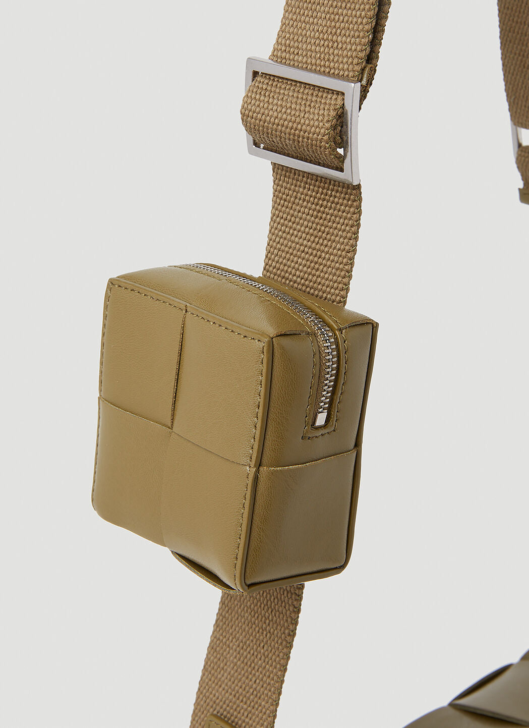 Bottega Veneta Men Cassette Crossbody Bag