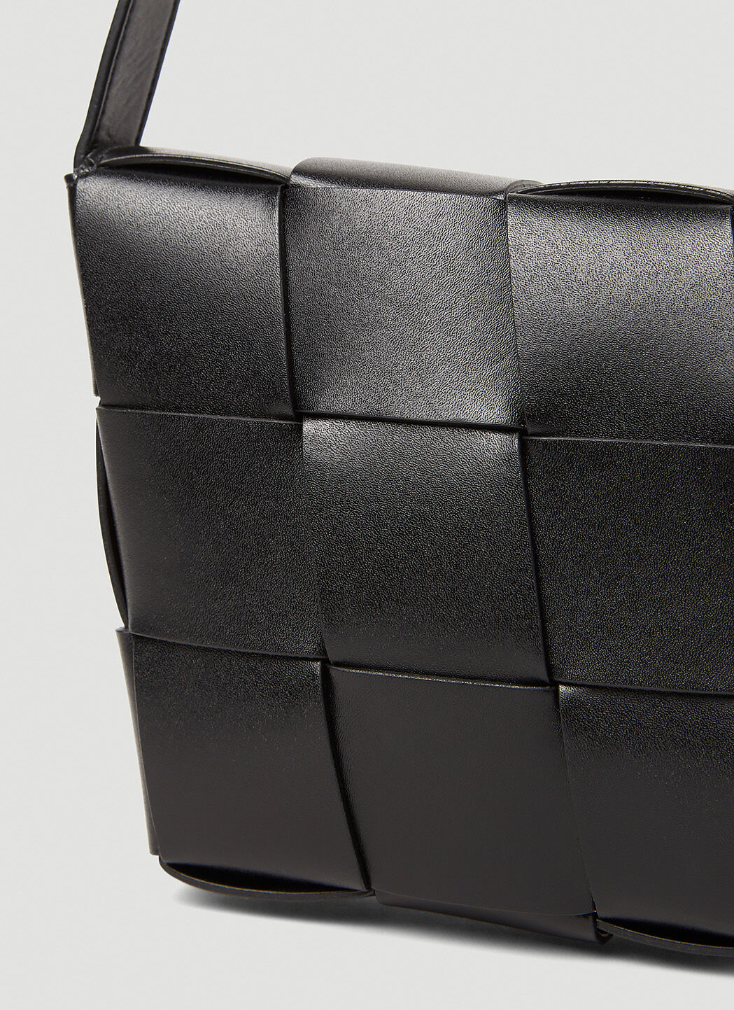 Bottega Veneta Men Speed Cassette Medium Crossbody Bag