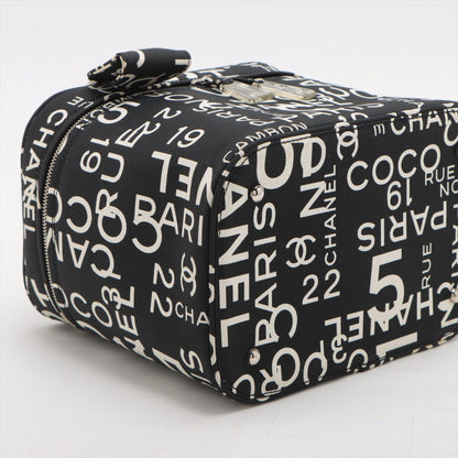 Chanel Basic Canvas Vanity Bag Black Silver G 7th