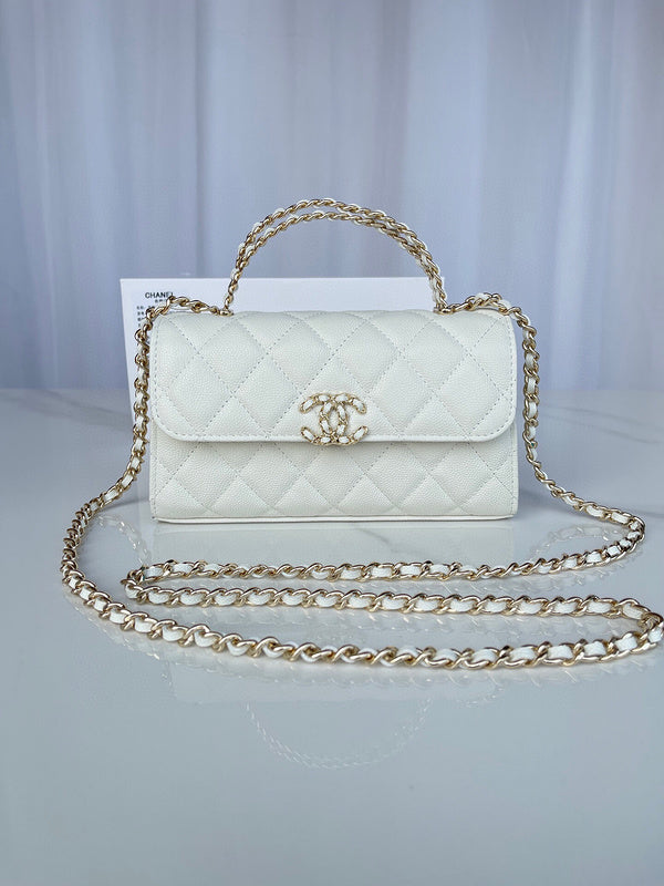 Chanel Luxury Handbag Style 99
