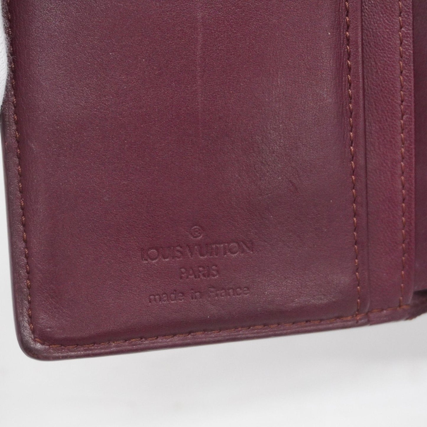 Louis Vuitton  Wallet (Bi-Fold)