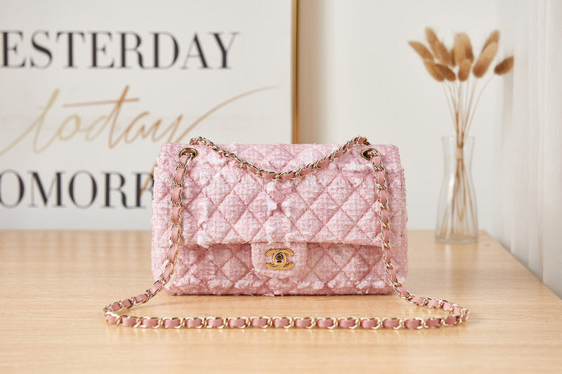 Chanel Luxury Handbag Style 465