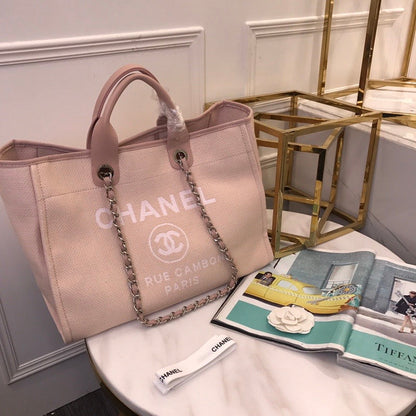 Chanel Luxury Handbag Style 547