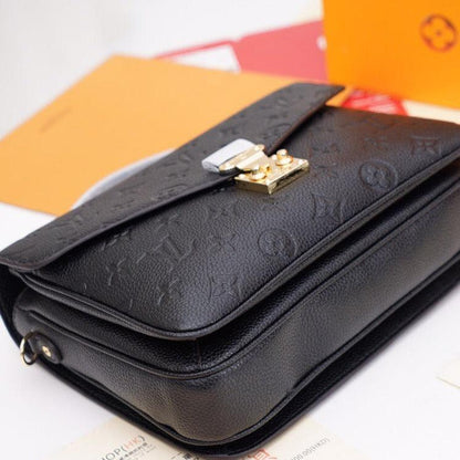 Makersluxe - Crossbody Bag Black