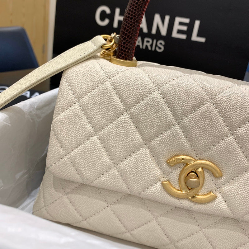 Chanel Luxury Handbag Style 534