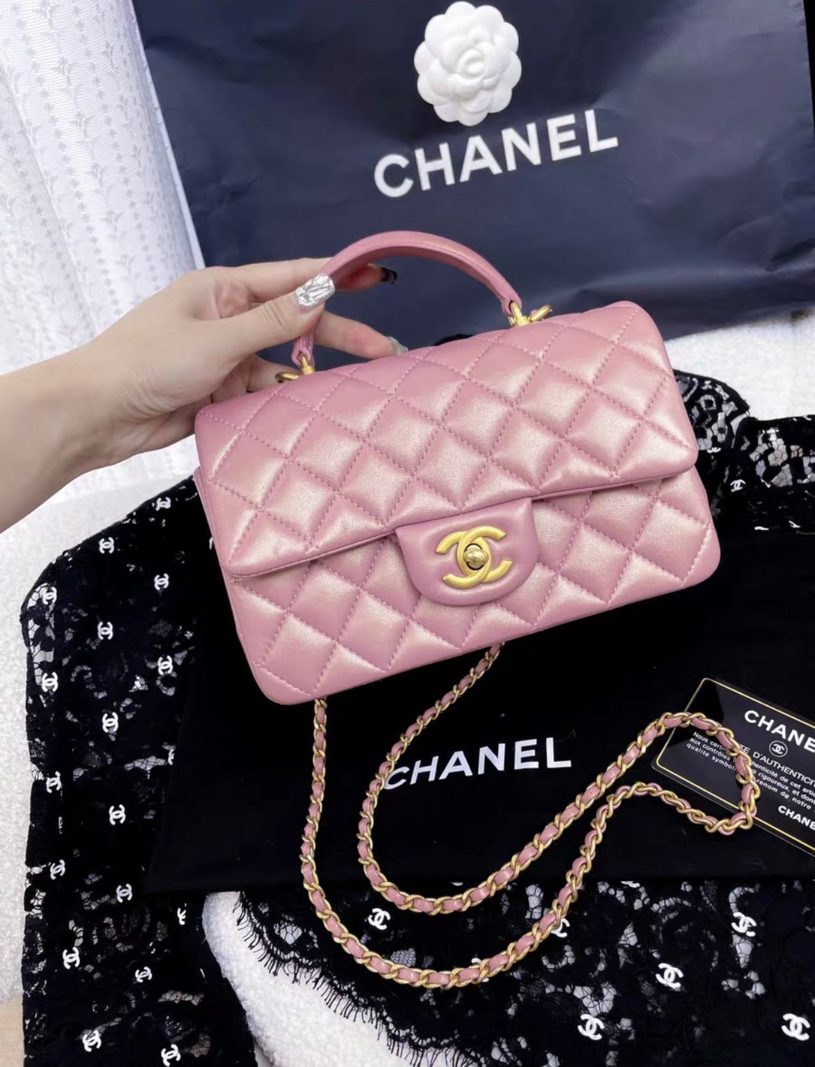 Chanel Lambskin Gold Shoulder Bag Style 20