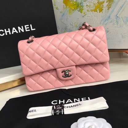 Chanel Luxury Handbag Style 210
