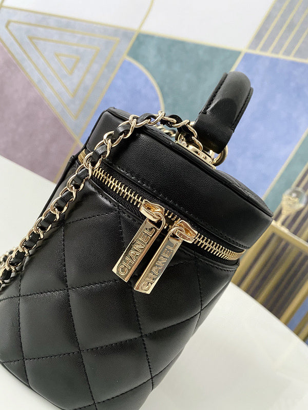 Chanel Luxury Handbag Style 513