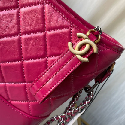 Chanel Luxury Handbag Style 476