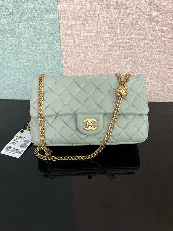 Chanel Luxury Handbag Style 92