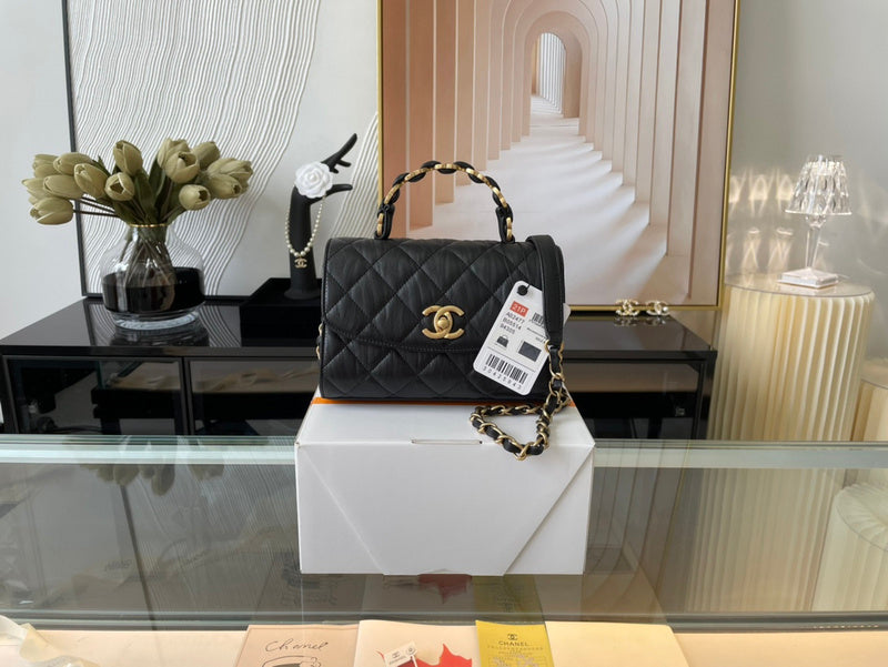 Chanel Luxury Handbag Style 633