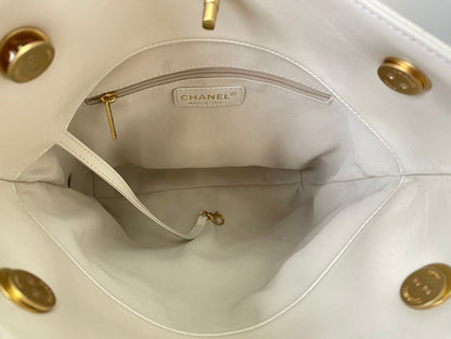 Chanel Luxury Handbag Style 624