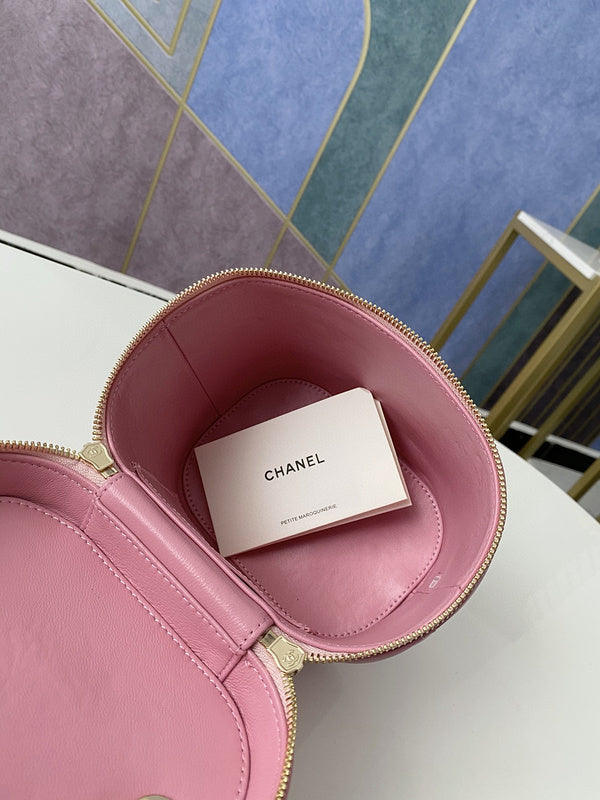 Chanel Luxury Handbag Style 510