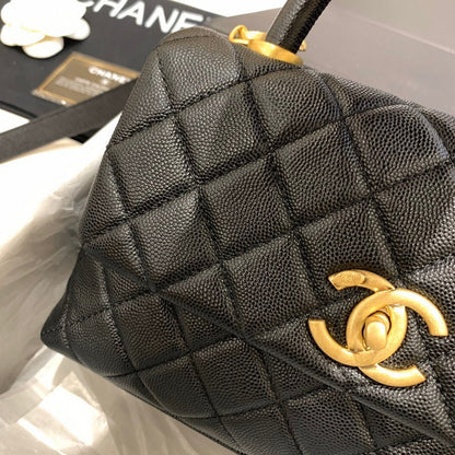 Chanel Luxury Handbag Style 536