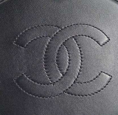 Chanel Luxury Handbag Style 647