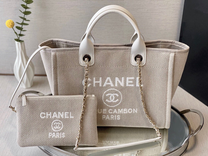 Chanel Luxury Handbag Style 137