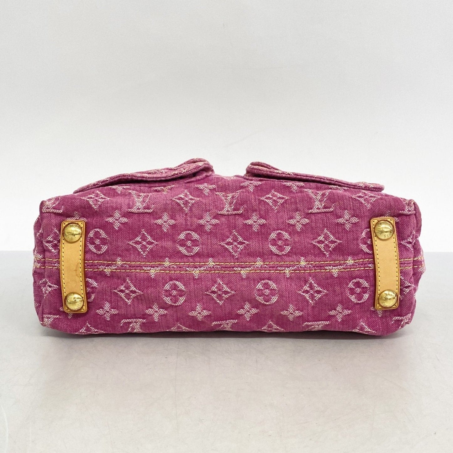 Louis Vuitton  Shoulder Bag