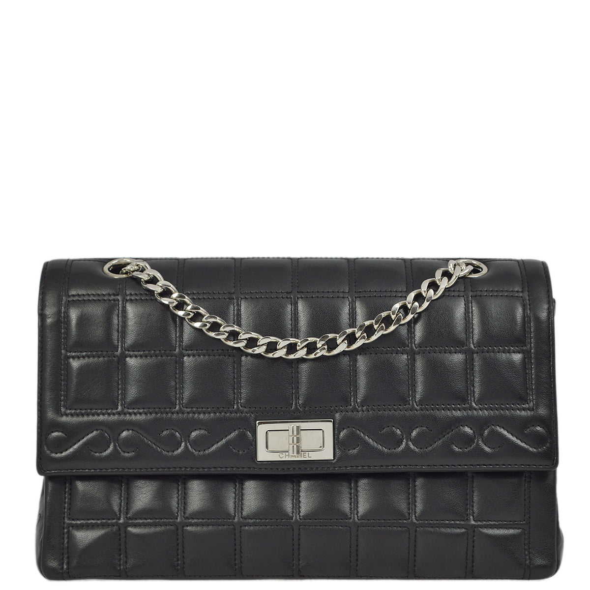 Chanel Lambskin Black Shoulder Bag Style