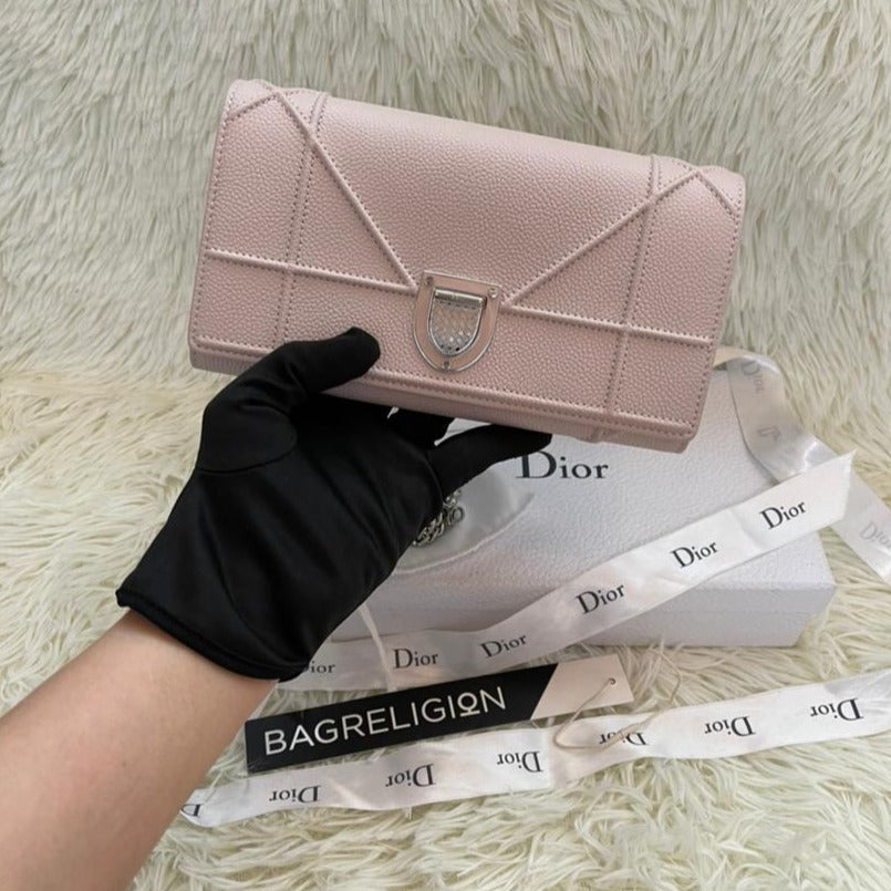 Saint Laurent Lou Chain Leather Crossbody Bag