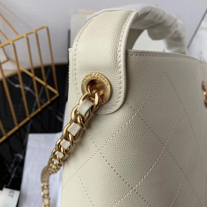 Chanel Luxury Handbag Style 650