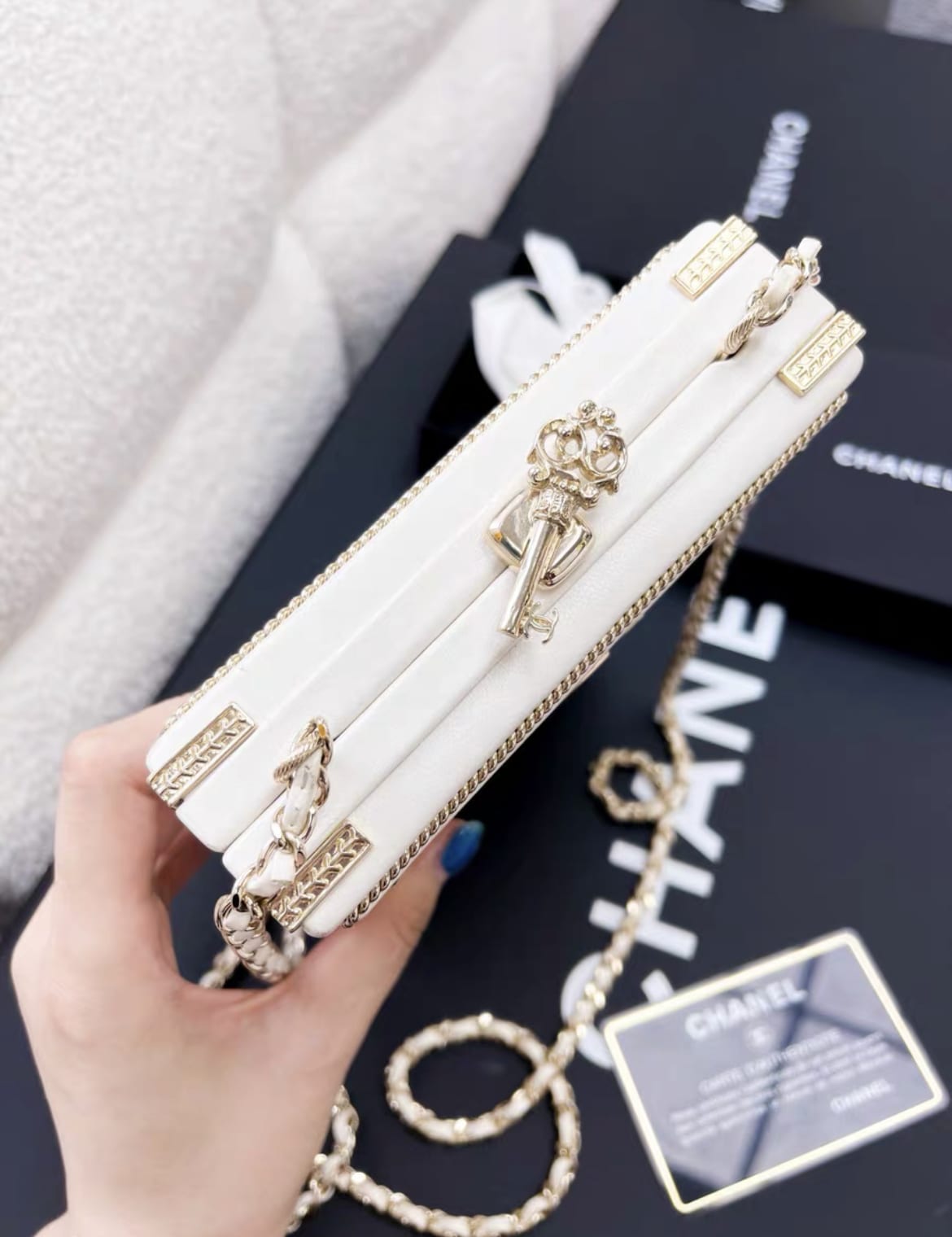 Chanel Luxury Leather Gold Handbag Style 13