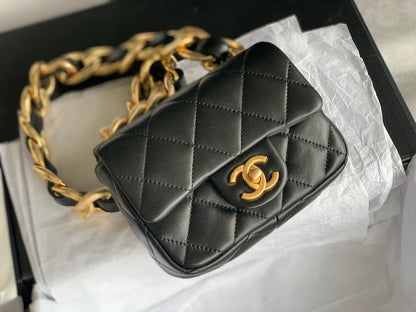 Chanel Luxury Handbag Style 270