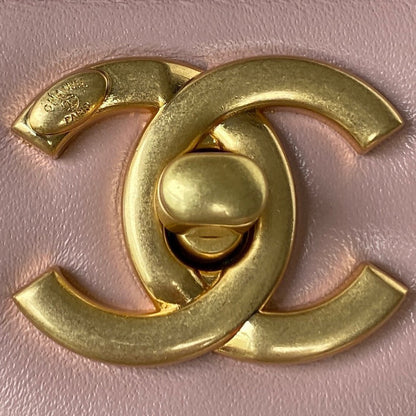 Chanel Luxury Handbag Style 418