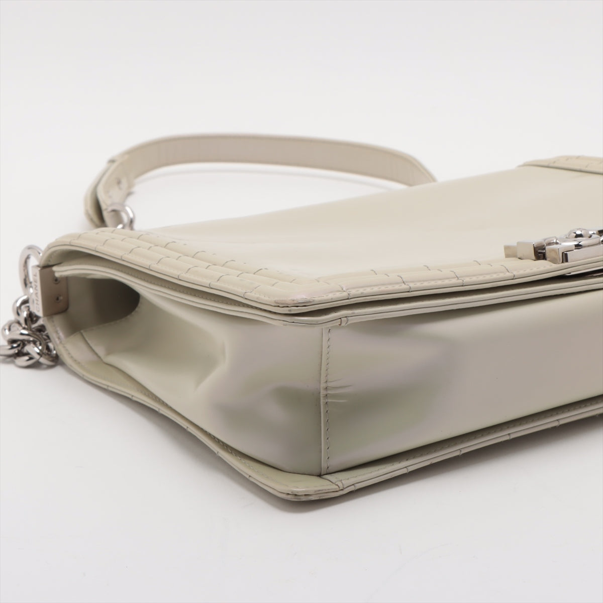 Chanel Boy Leather White Silver Pearl Chain Shoulder Bag Style 2