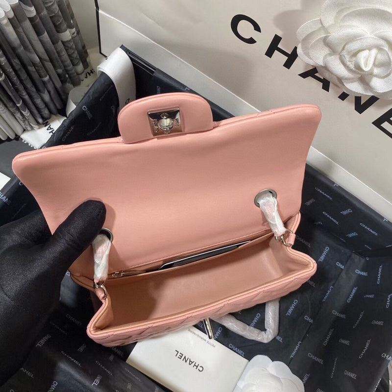 Chanel Luxury Handbag Style 277