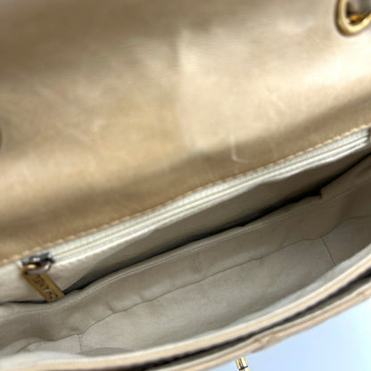 CHANEL Glazed Calfskin Quilted Bubble CC Flap Crossbody Bag  LA19636