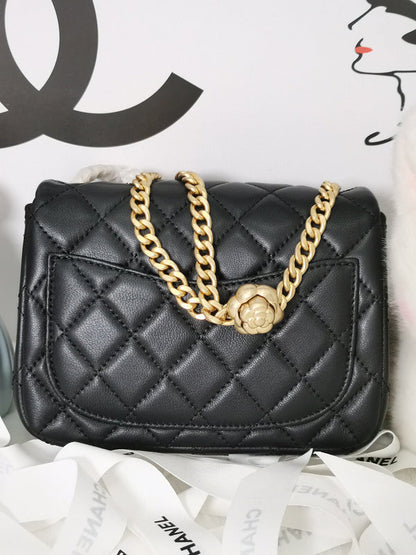 Chanel Luxury Handbag Style 49