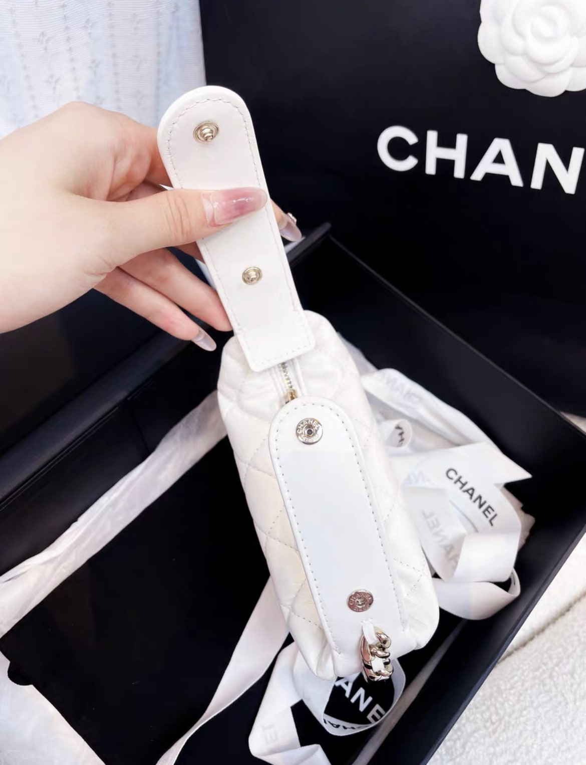 Chanel Luxury Leather White Clutch