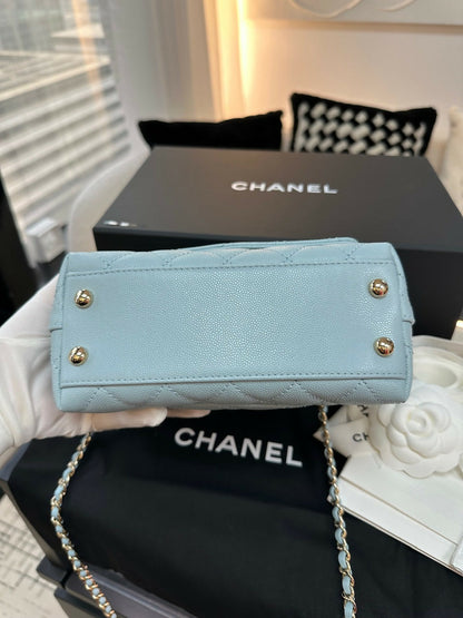 Chanel Coco Handle Shoulder Bag