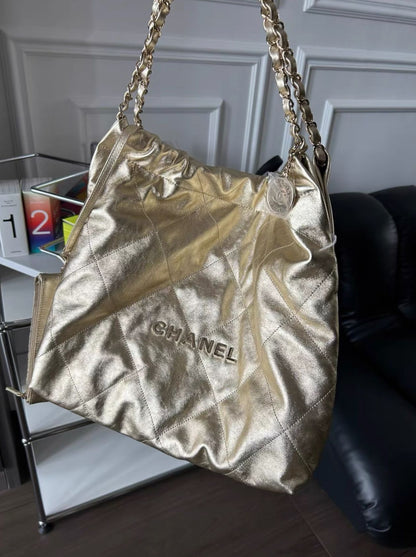 Chanel Chanel 22 Leather Shoulder Bag Style 2