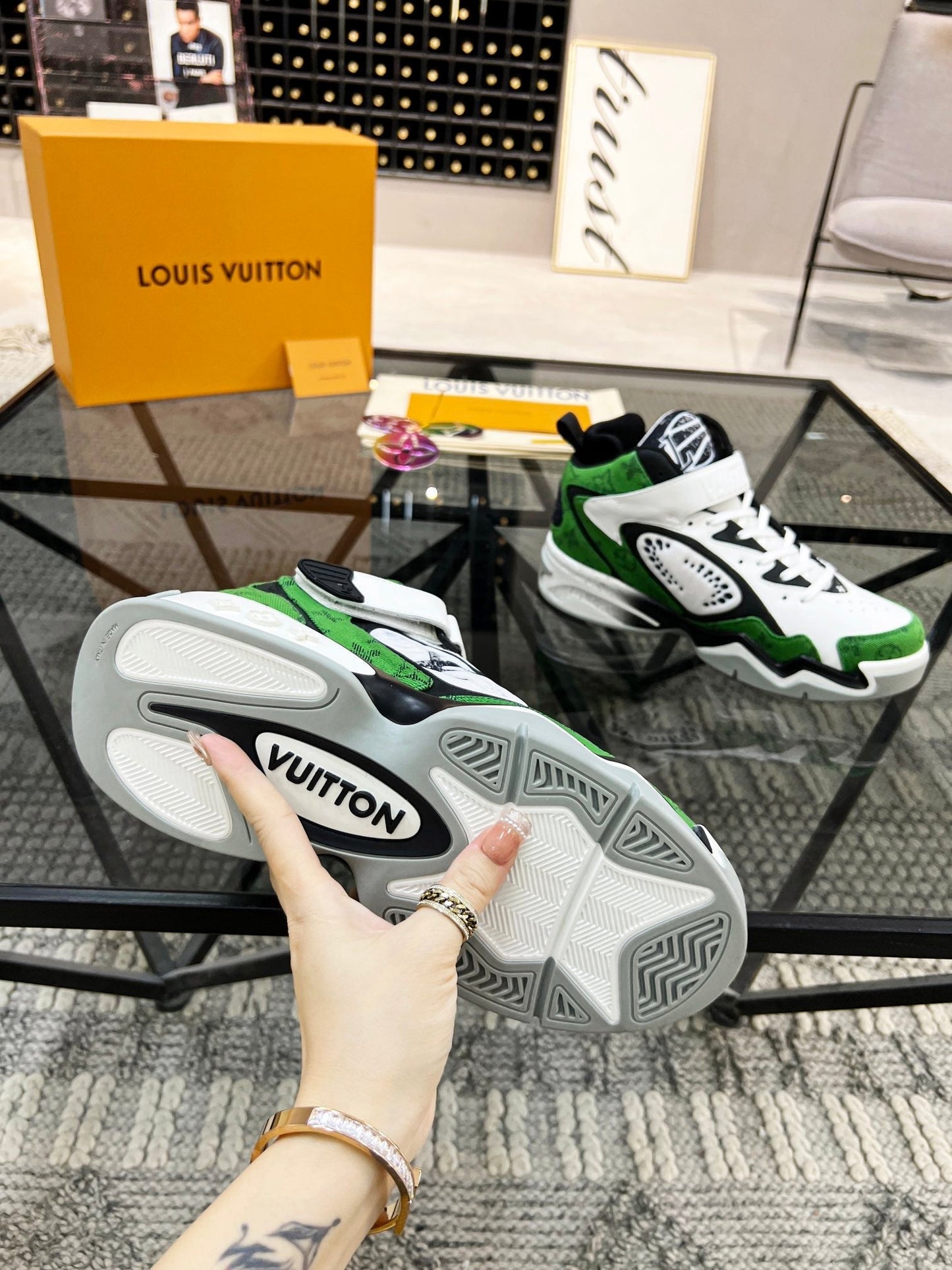 Louis Vuitton Trainer 2 Sneakers