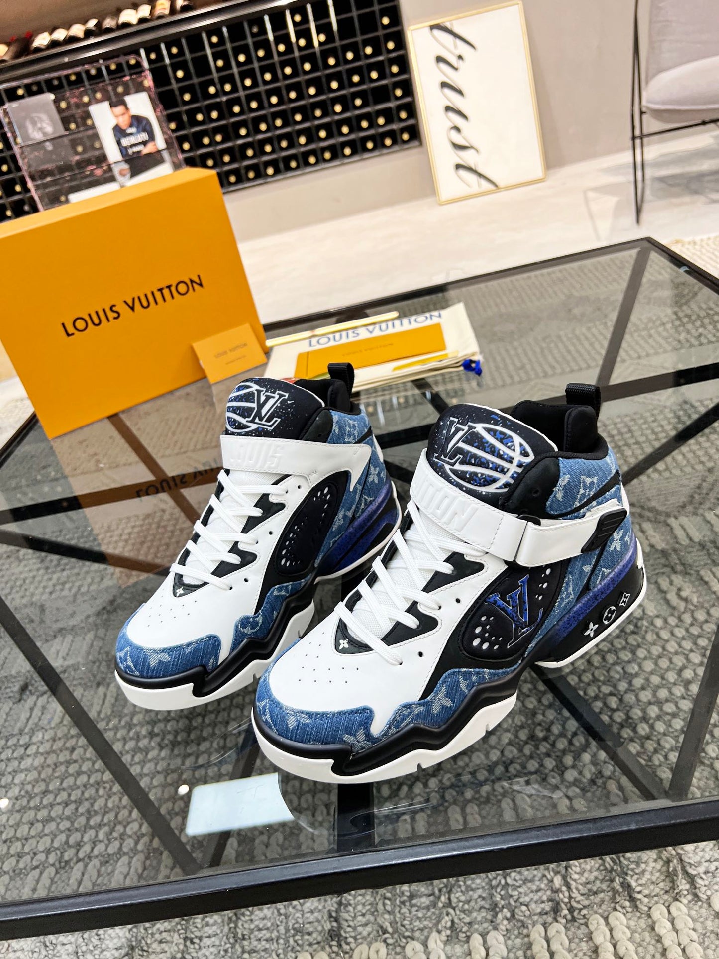 Louis Vuitton Trainer 2 Sneakers