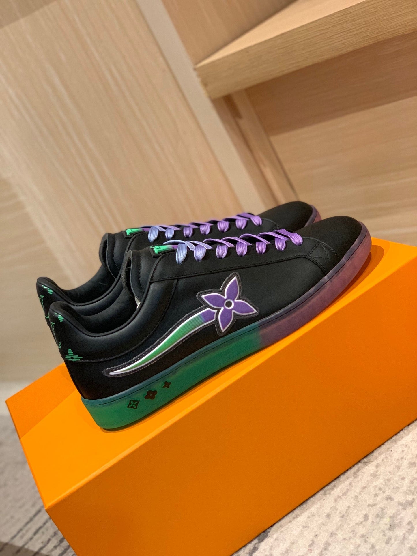 Louis Vuitton Luxembourg  Samothrace Sneakers