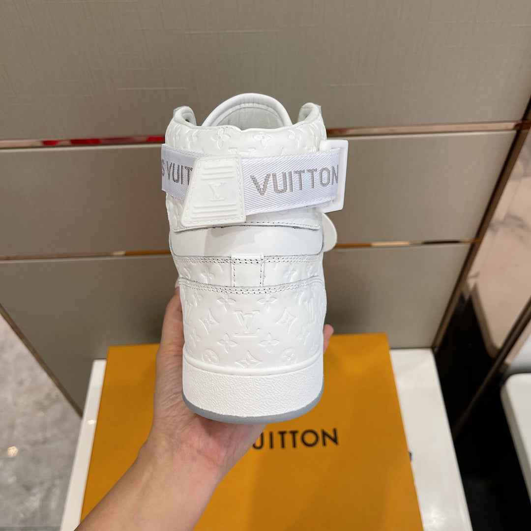 Louis Vuitton Rivoli Sneakers