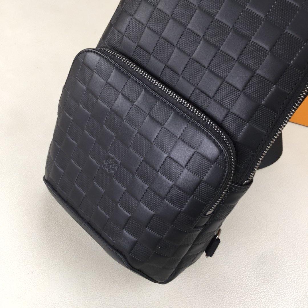 Louis Vuitton Avenue Sling Bag