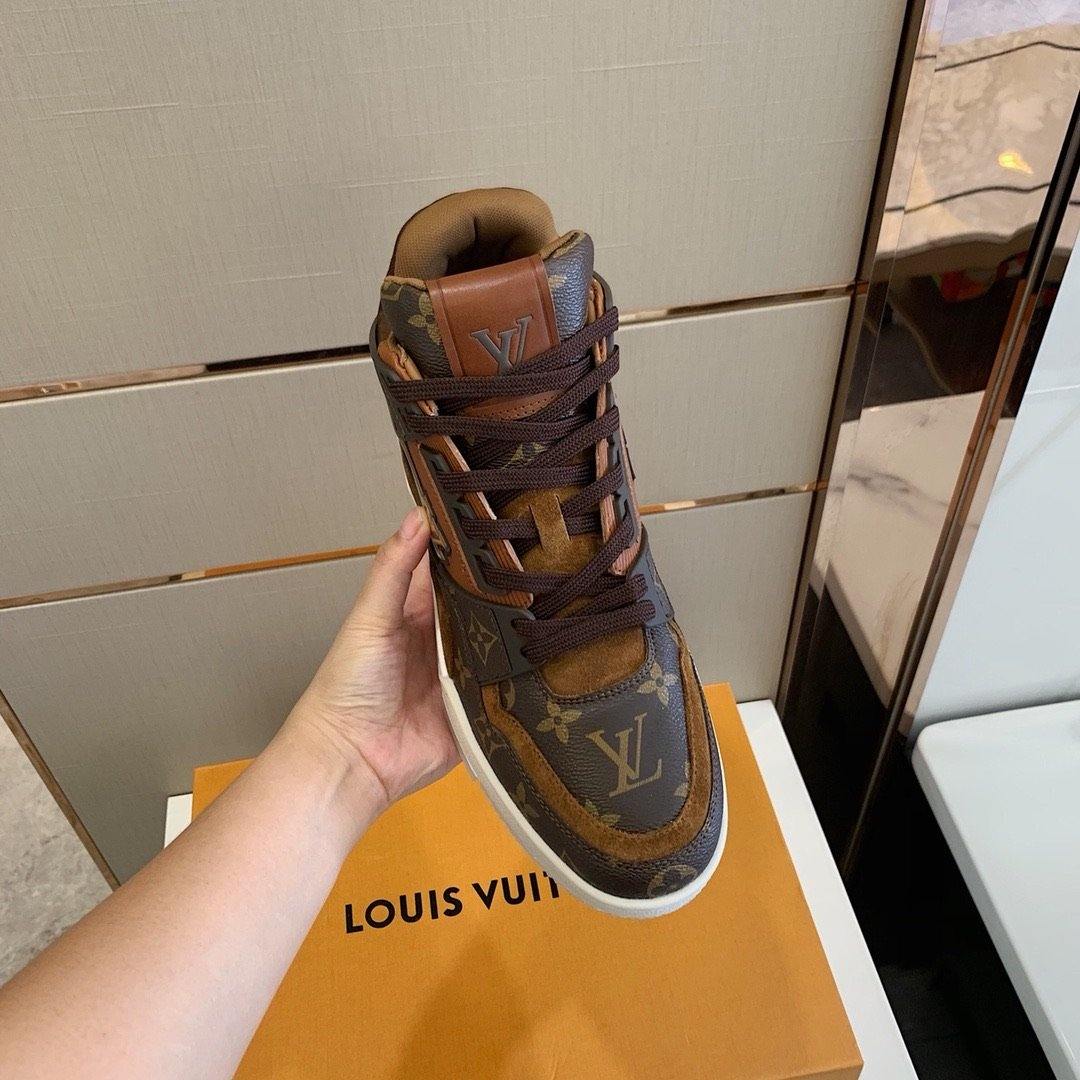 Louis Vuitton Trainer Sneaker