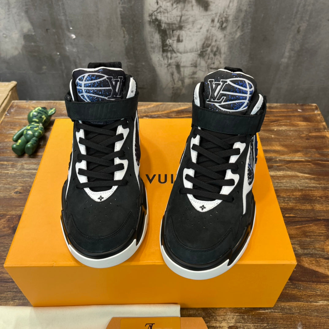 Louis Vuitton Trainer 2 Sneakers