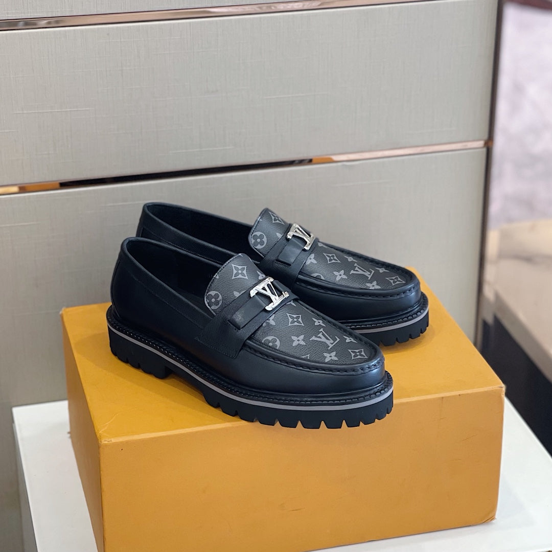 Louis Vuitton Major Loafer